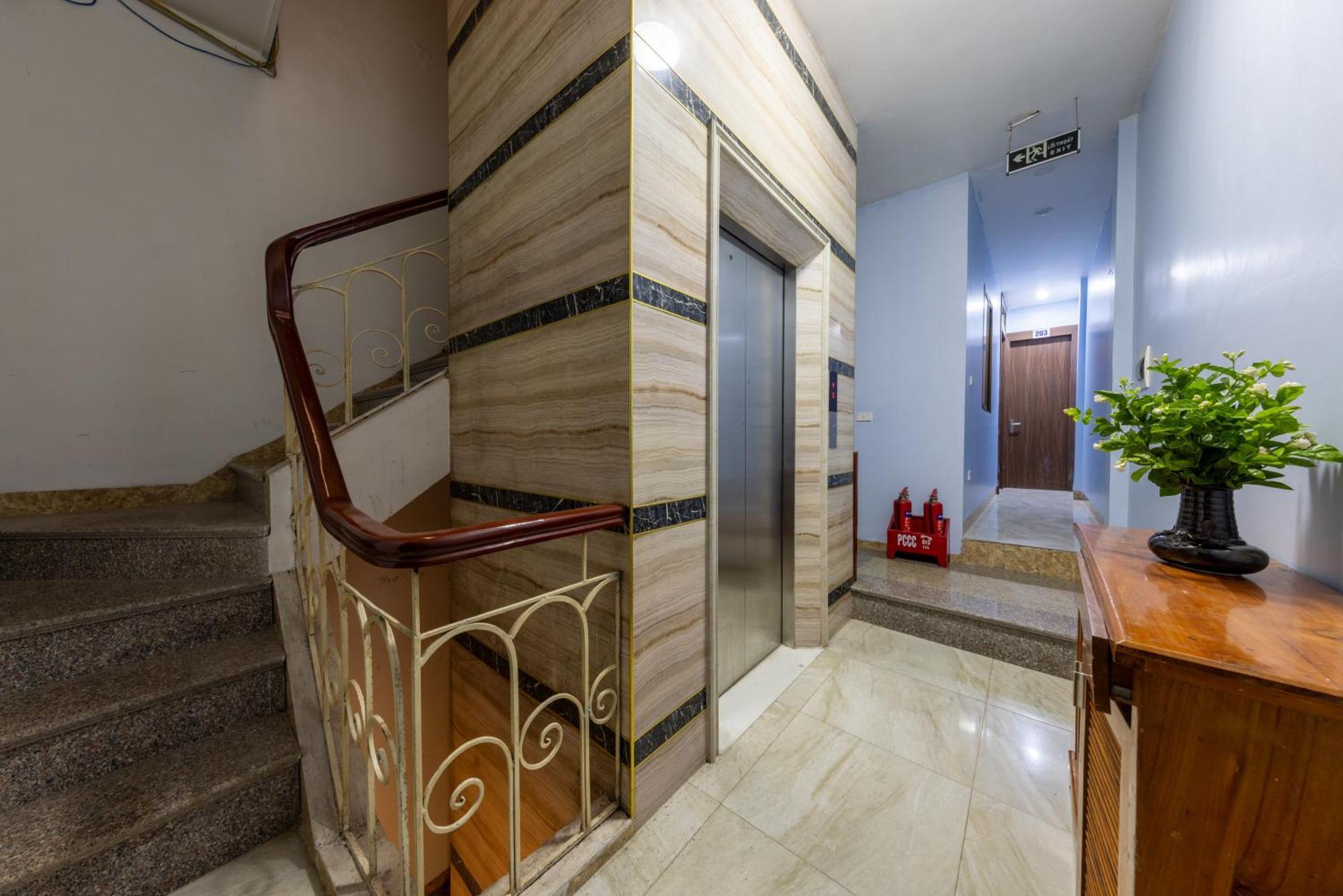 Hanoi Capital House & Travel 外观 照片